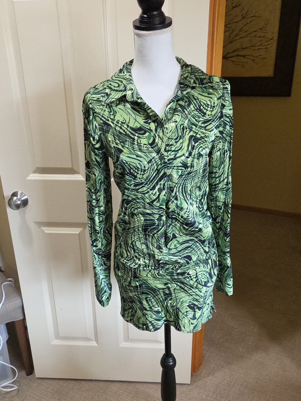 Topshop Green & Black Swirl Mini Skirt & Long Sleeve Top